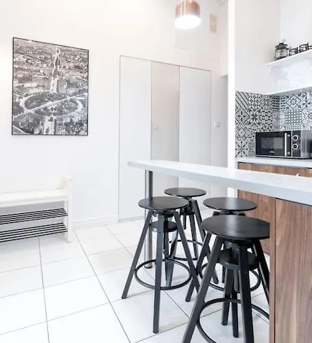 Wyjatkowy Na Rynku * Vratislav